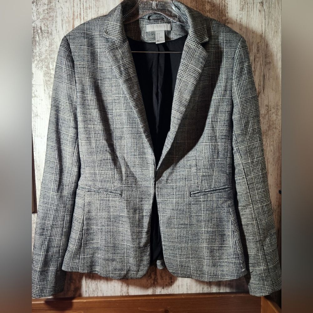 H&M Black and White Checkered Blazer